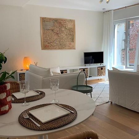 Cozy Studio In Centre Of Old Town Антверпен Экстерьер фото