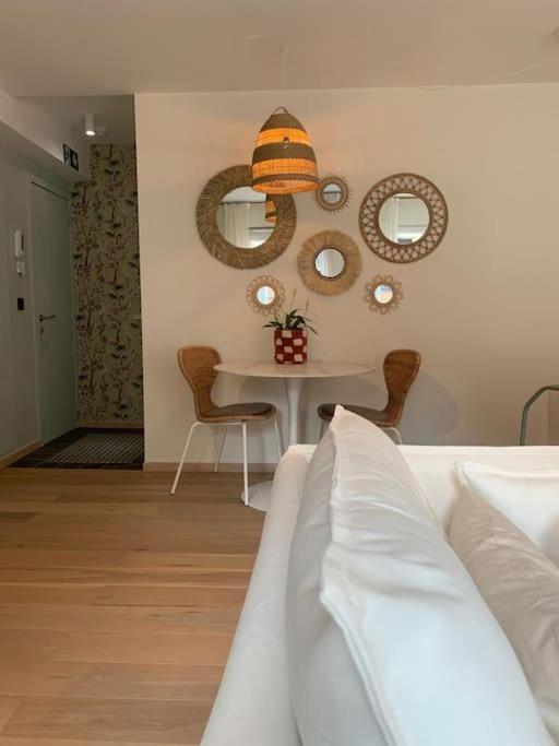 Cozy Studio In Centre Of Old Town Антверпен Экстерьер фото